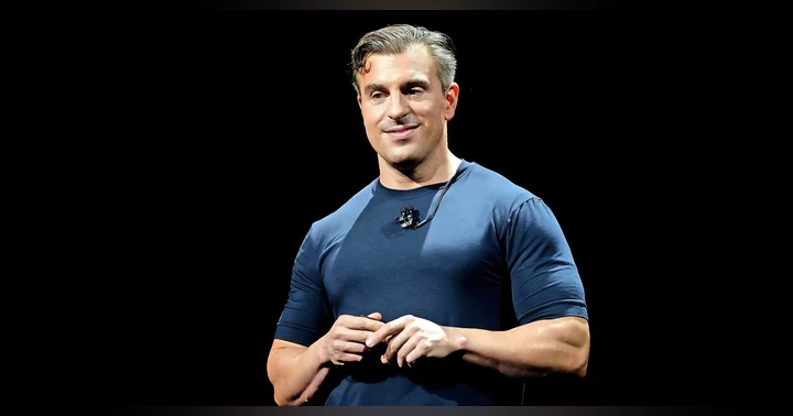 image for Airbnb CEO Brian Chesky: In the AI Era, Knowing What to Build Matters More Than Knowing How