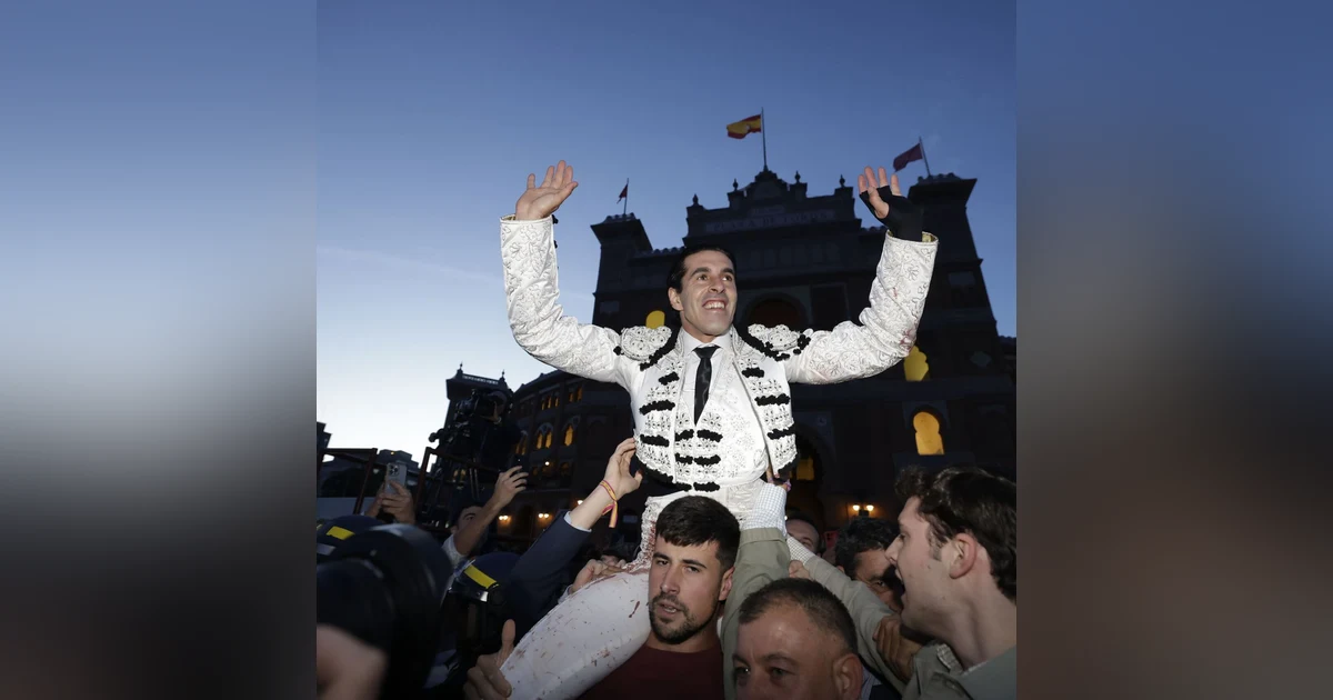 Al Alimón: Talavante consigue su séptima Puerta Grande en el estreno de San Isidro 2026