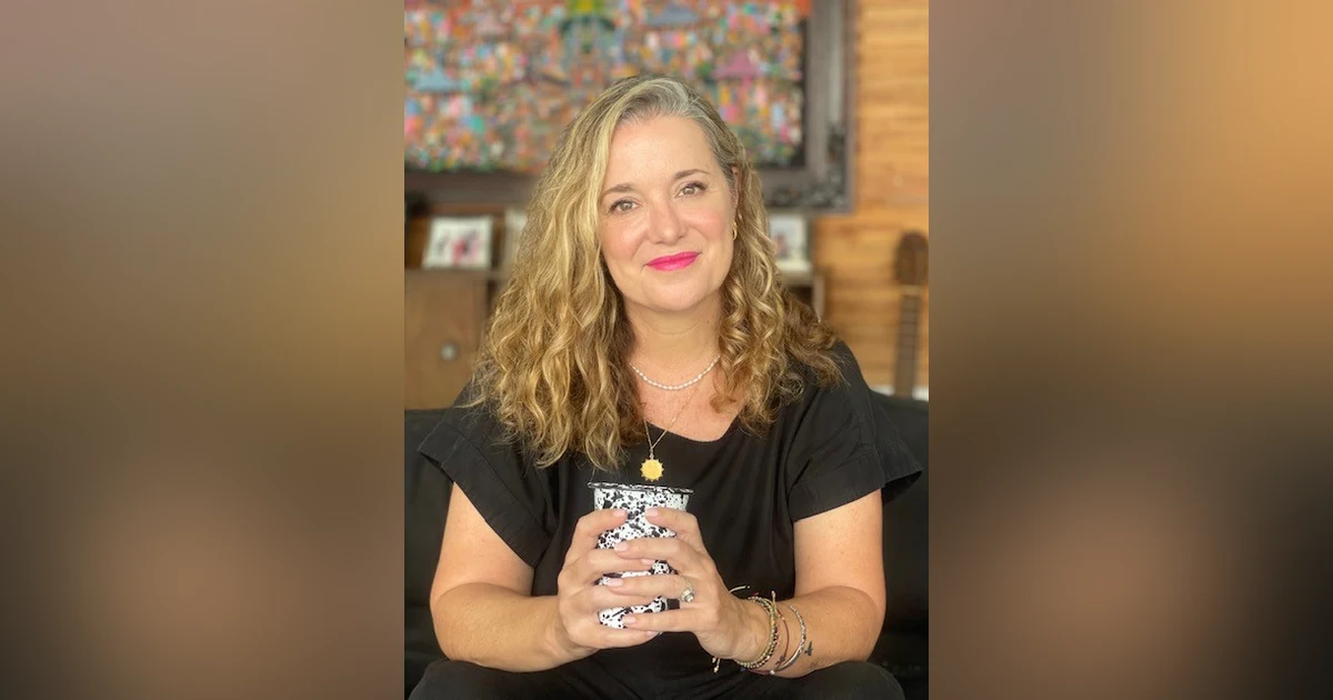 EP 161: GROWING AN ENAMELWARE EMPIRE WITH CARA BARDE