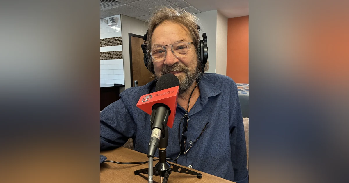 S1 E99  DAVID TORRETTA - St. Louis based musician, songwriter, producer and engineer