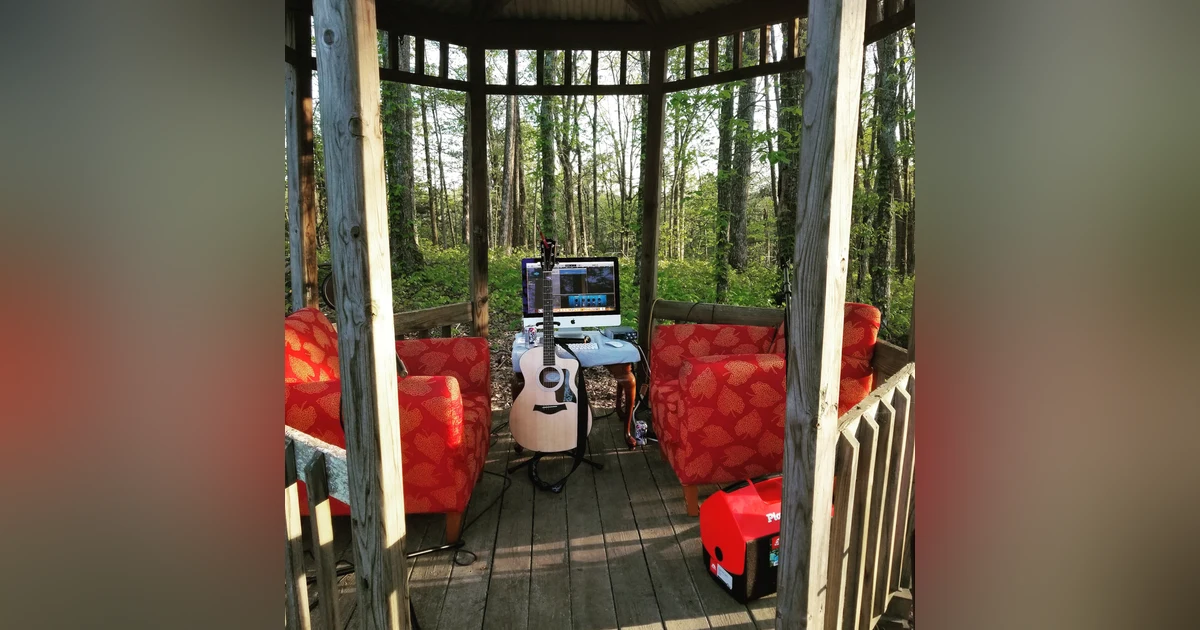Special message from the Georgia Songbirds. Look for the Georgia vs Tennessee Songwriters Showdown