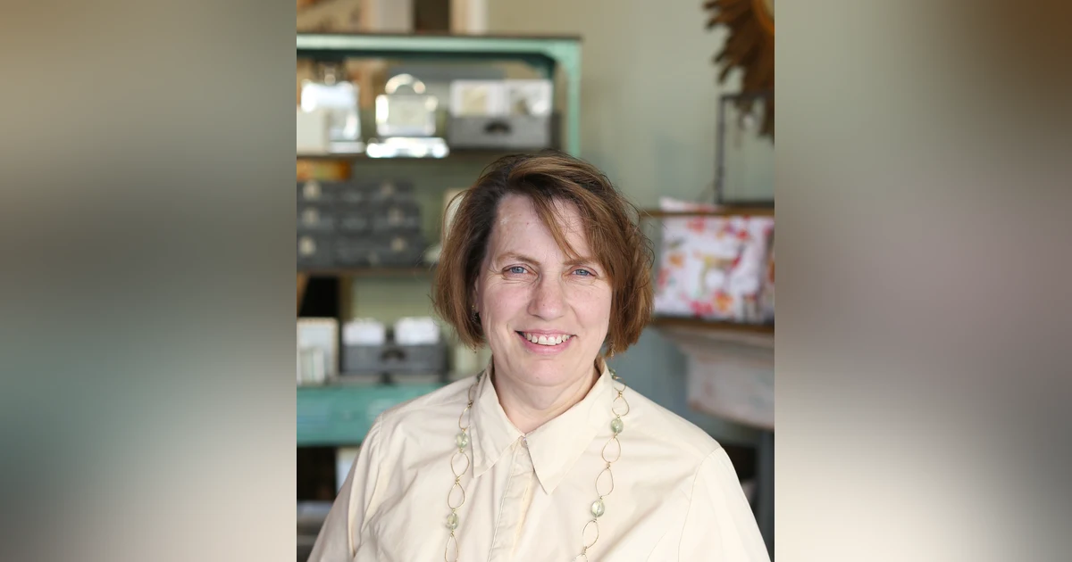 EP 246: REPLAY: DAISY'S MERCANTILE - BARBARA MOONEY