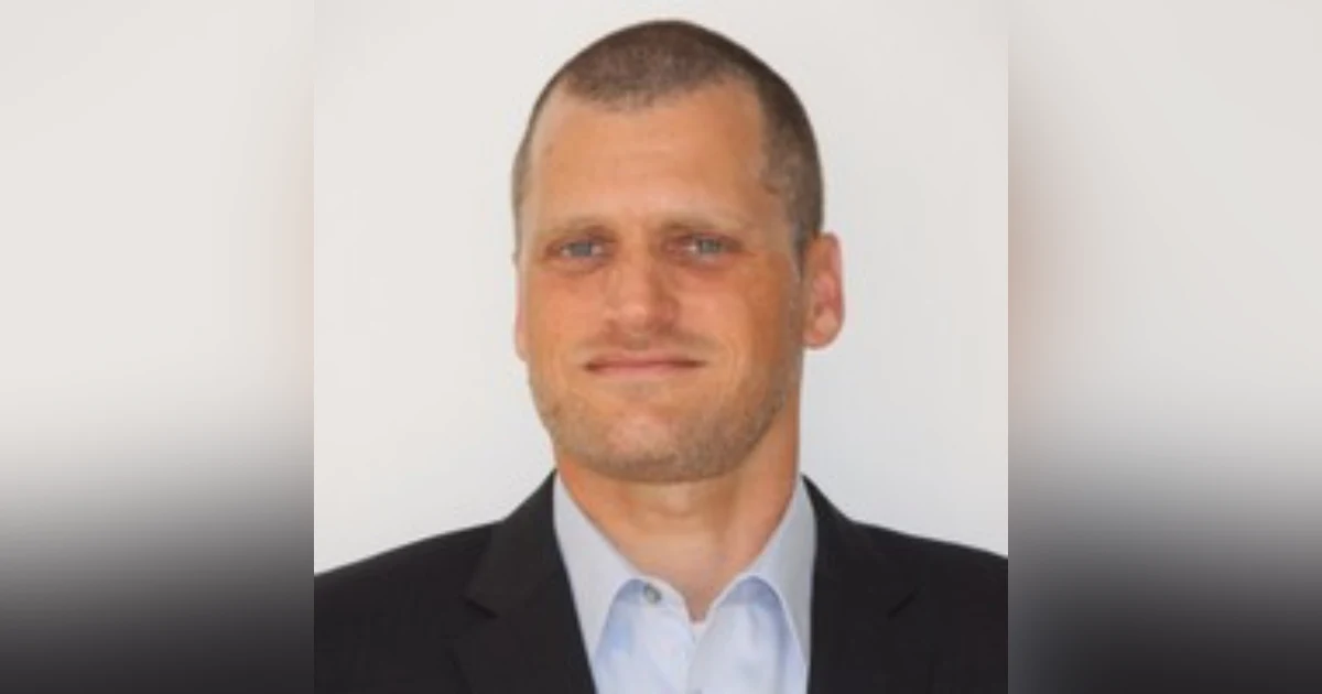 Rafael Pinho: Stop Owning a Job, Start Building a Company