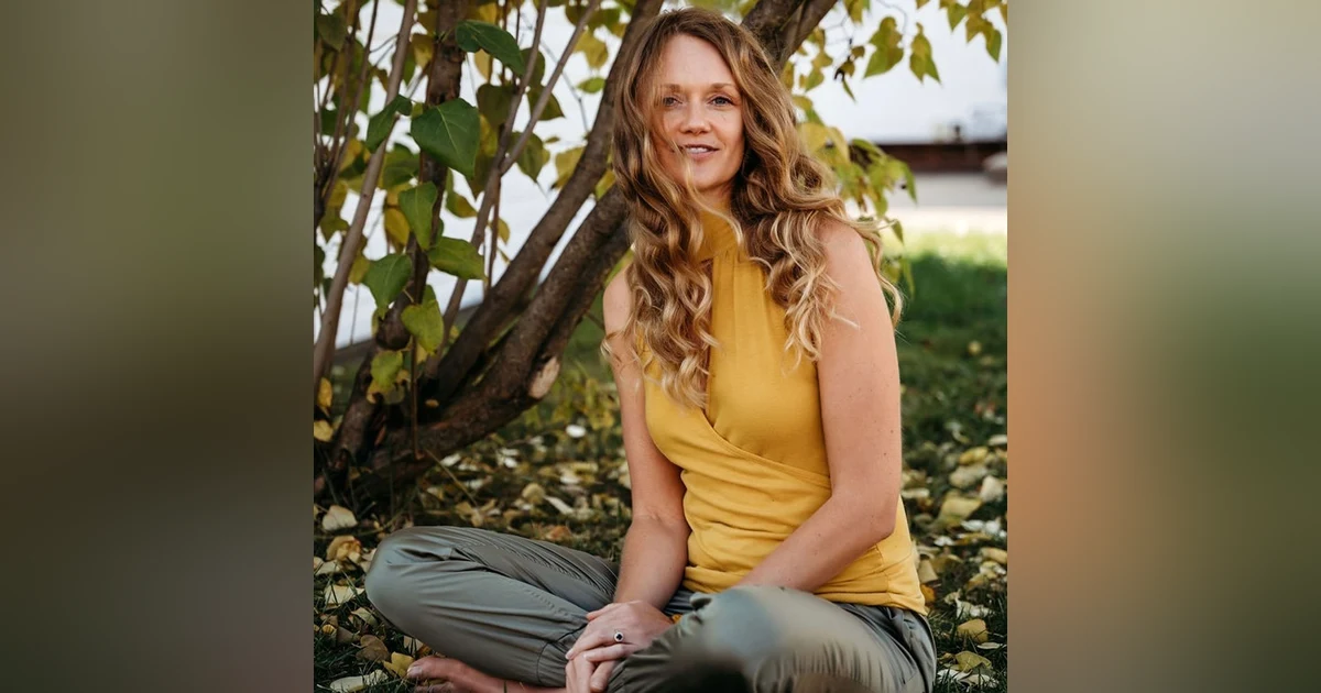 Feminine Embodiment with Kimberly Giesin