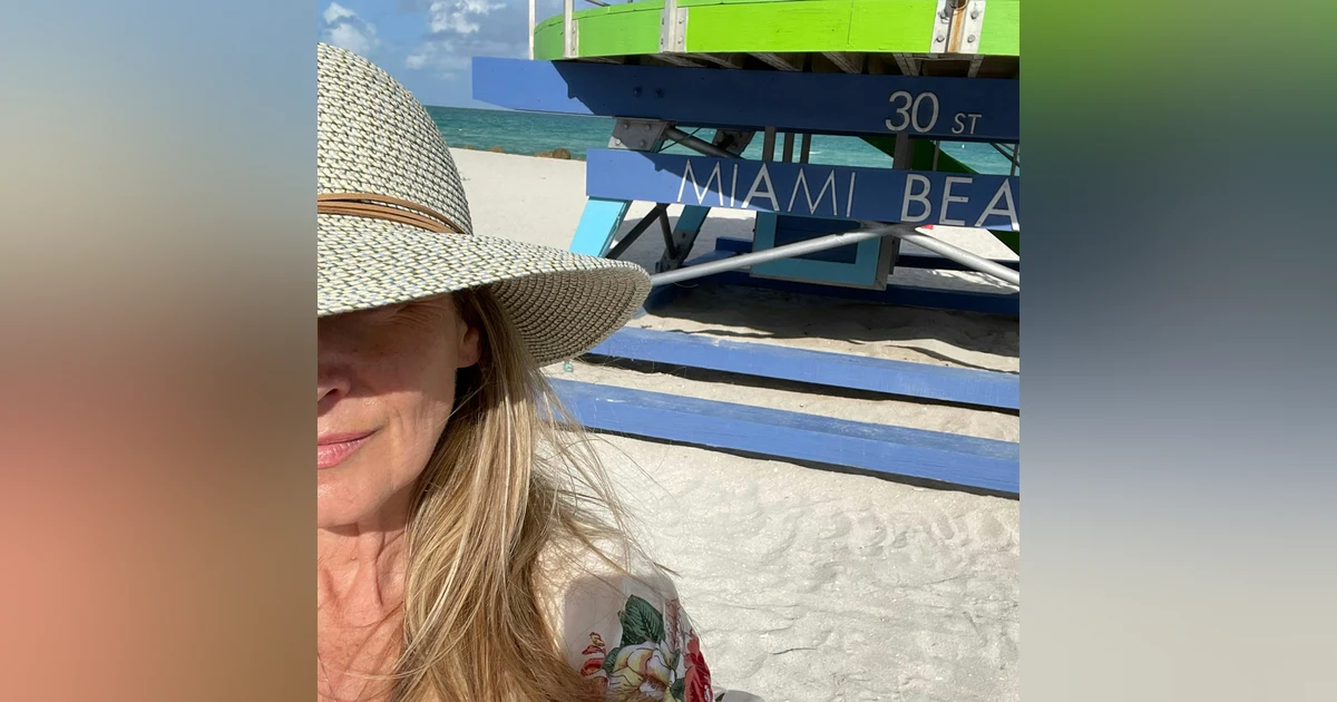 Identifying Self-Sabotage, Miami Nice, Emotional Flatlining and Green Pavement