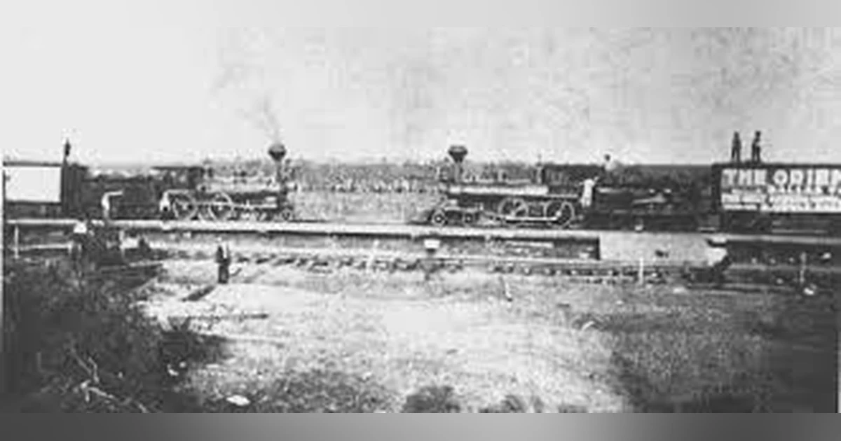 THE GREAT TRAIN CRASH IN CRUSH, TEXAS