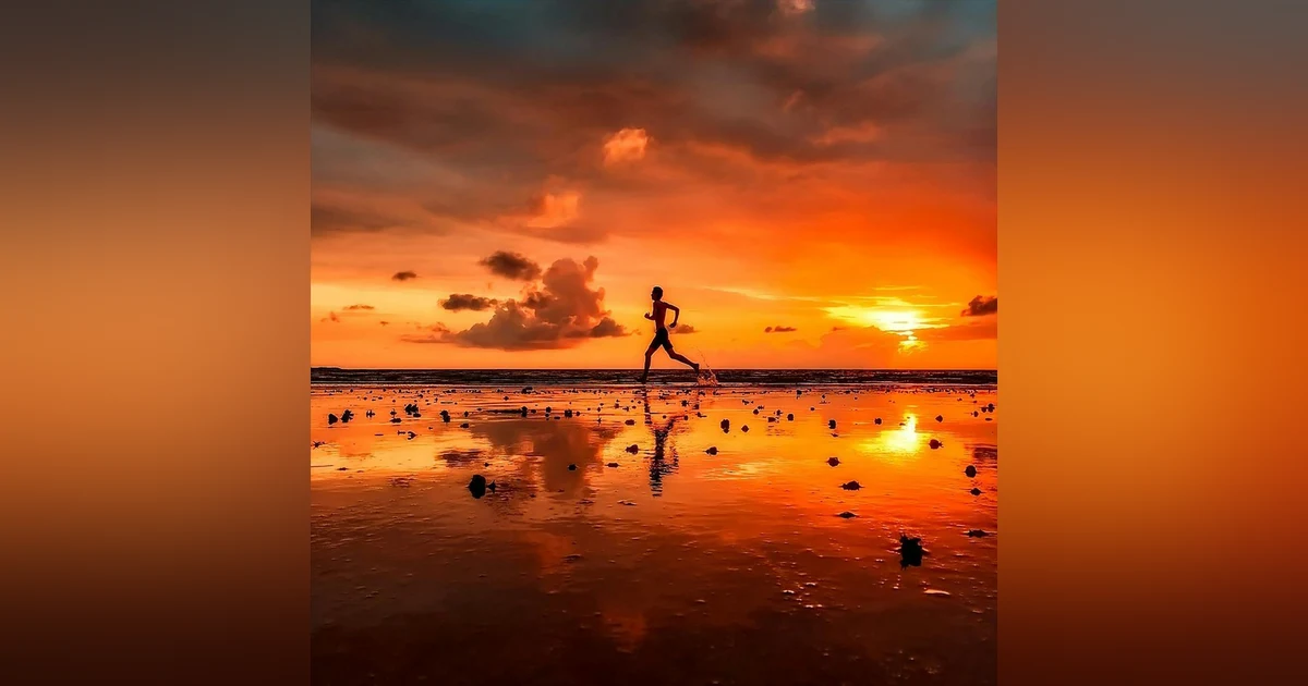 Running with the Devil: Jon returns to discuss endurance, mental health, and his love of marathons — Special Chicago Marathon Edition! | 58