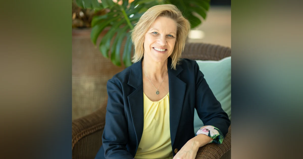 Shari Biery: The Hope Dealer! A National Board-Certified Health & Wellness coach and creator of the transformative 4 step C.A.L.M Method to reclaim calmness!