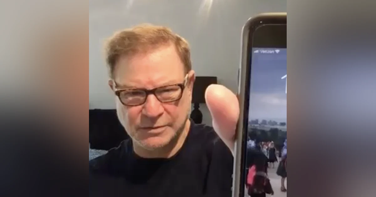 Comedian, actor, producer Robert Wuhl