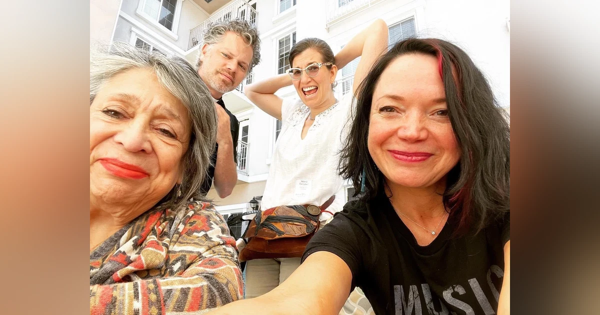 Remembering Gilmore Girls with Liz Torres, Shelly Cole, Nick Holmes and Valerie Campbell