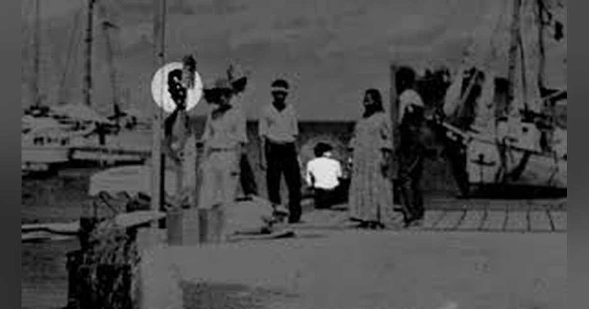 AMELIA EARHART (PT 1): AMERICA'S GREATEST AVIATION MYSTERY : CRASH, CAPTURE, AND COVER-UP