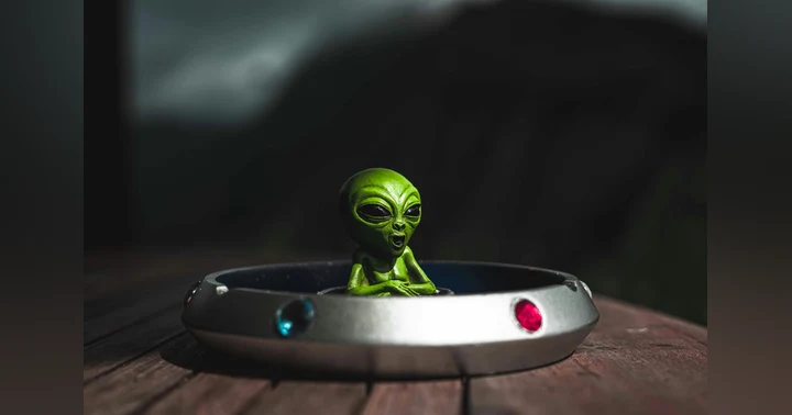 image for Extraterrestrials 101 - We Do Not Need To Be Afraid