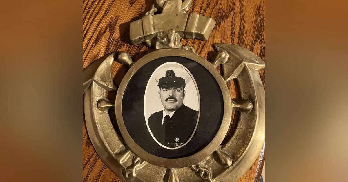 Deep-Sea Stories with Master Chief Master Diver Bruce Earnest