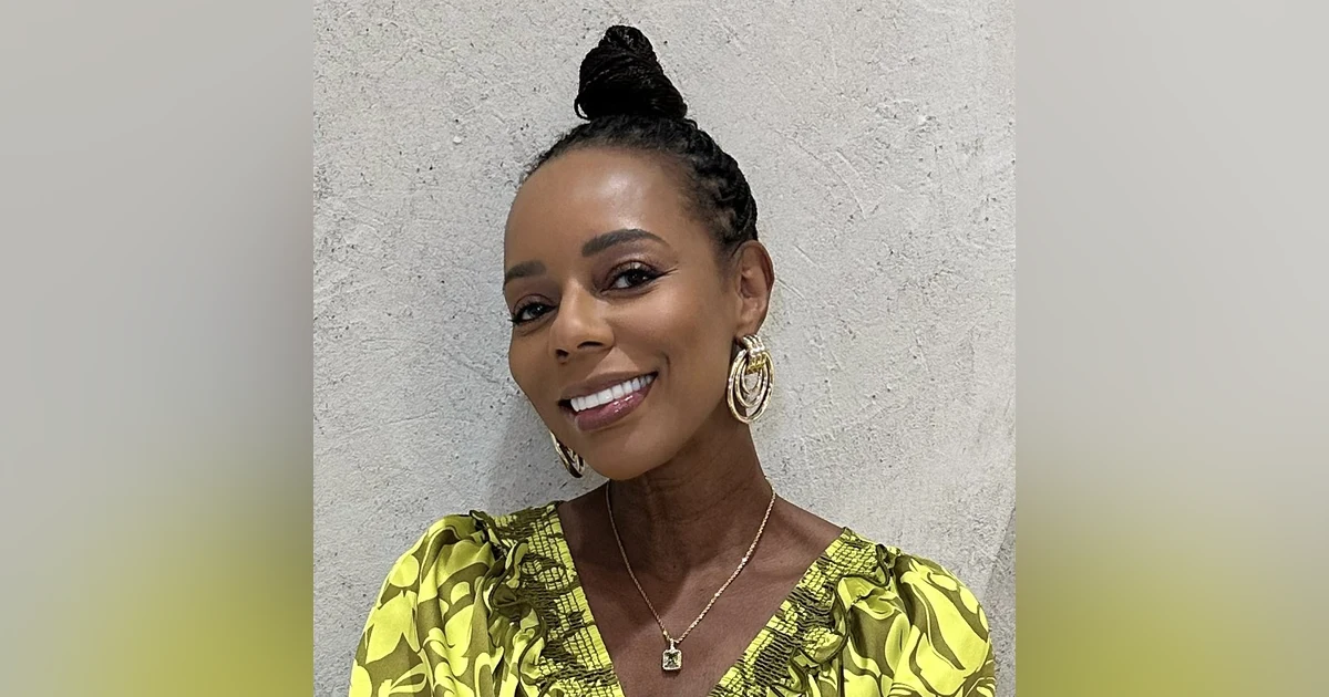 EP 170: A PASSION FOR FASHION WITH TERESA CALDWELL