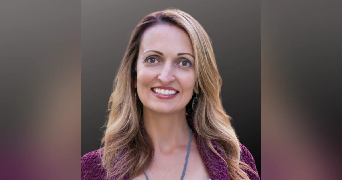Pharmacy to Patient Advocacy | Claudia Cometa, PharmD