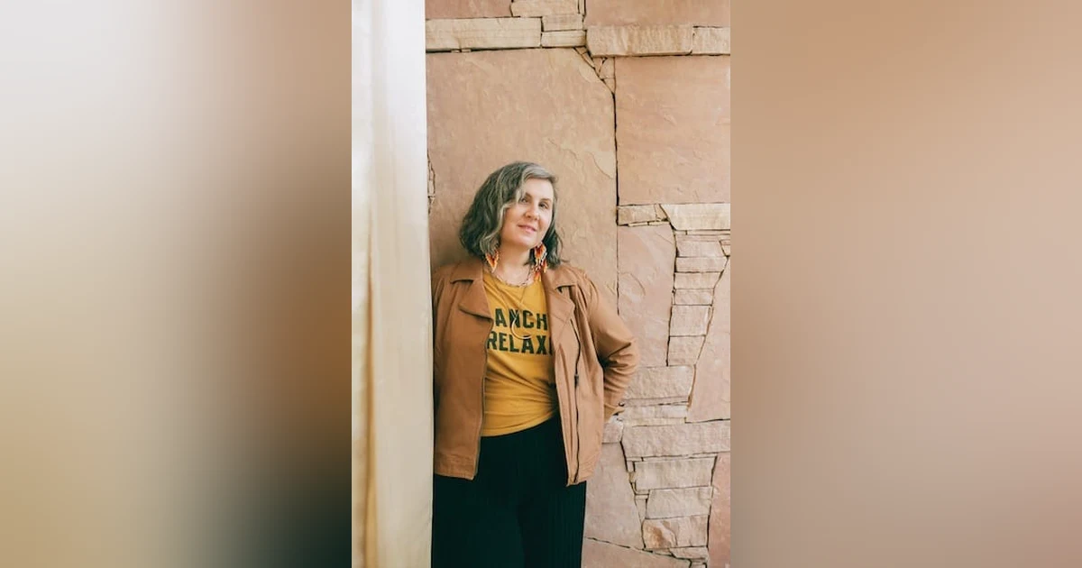 EP 33: HUMANIZING RETAIL WITH STELLA ADENA OF RANCHO RELAXO