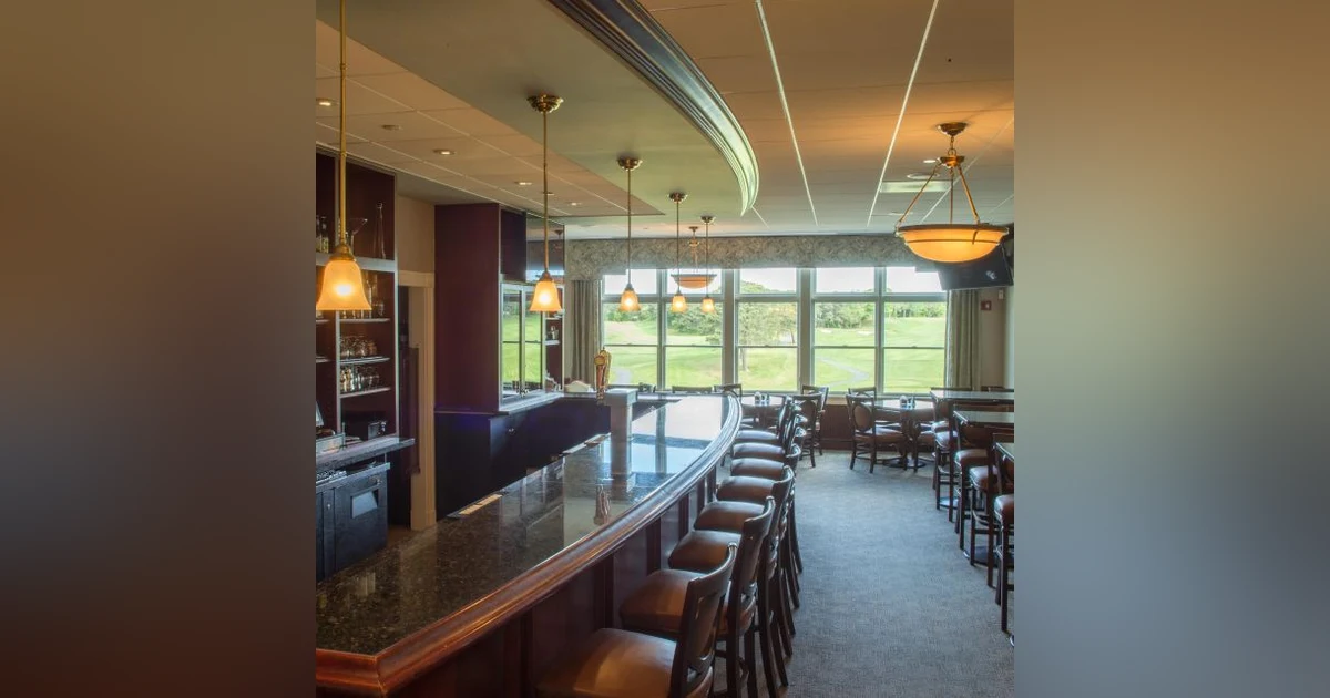 Saturday, July 27, 2019 Julie Quintero-Schulz Director of Marketing-The Club at New Seabury