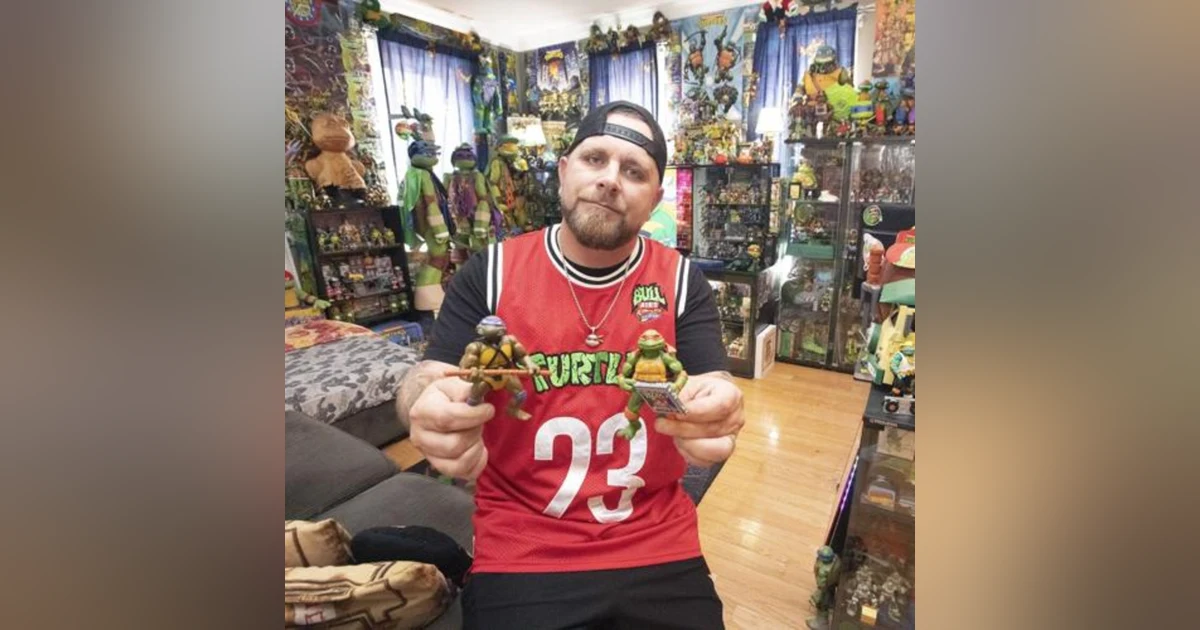 Epic Tales from The TMNT Collector Dave Fawcett!