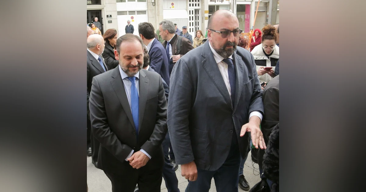 Tertulia de Herrero: La Fiscalía pide al juez revisar la libertad de Ábalos y de Koldo