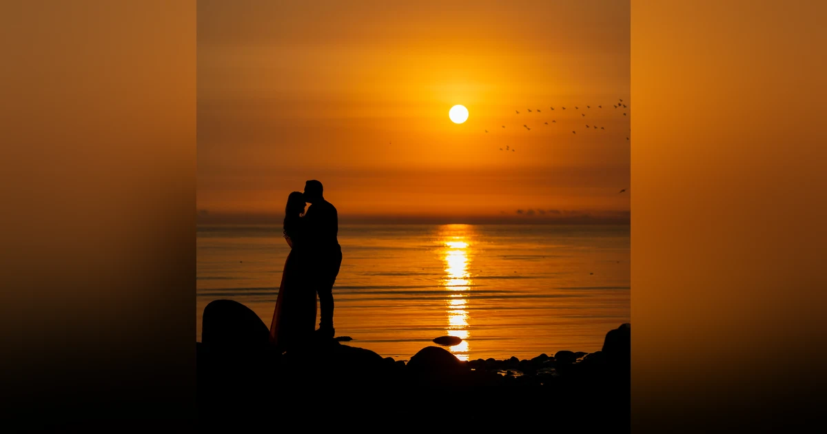 #100 Silent Deep Love