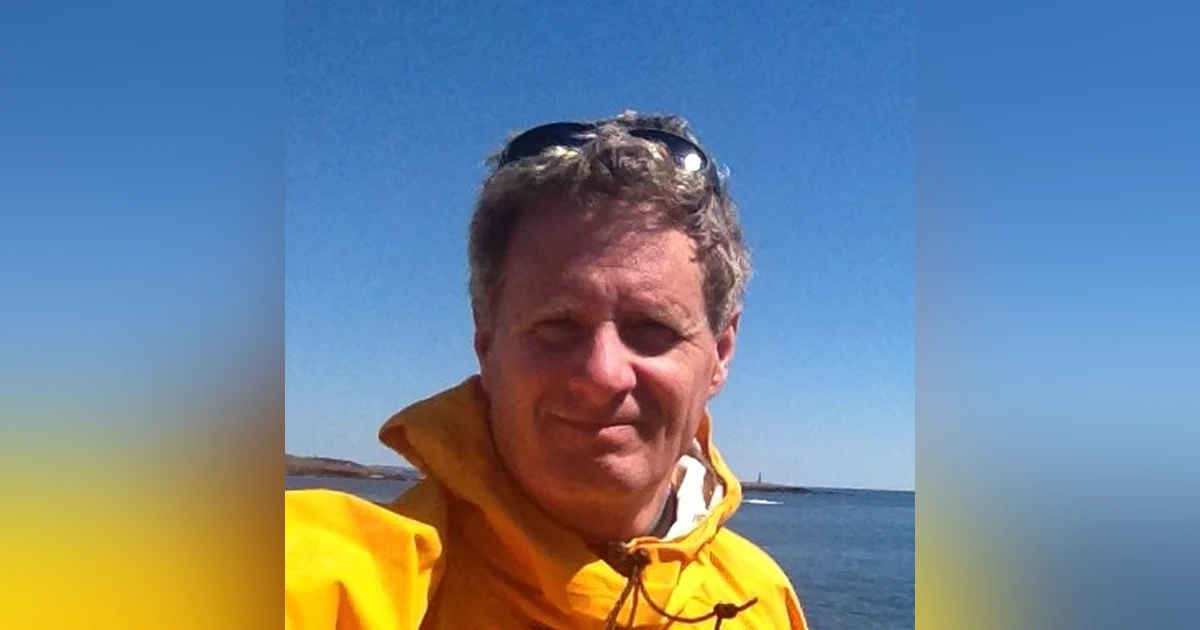 #81 - Dan Carr - Erupting Seals along the Maine Island Trail