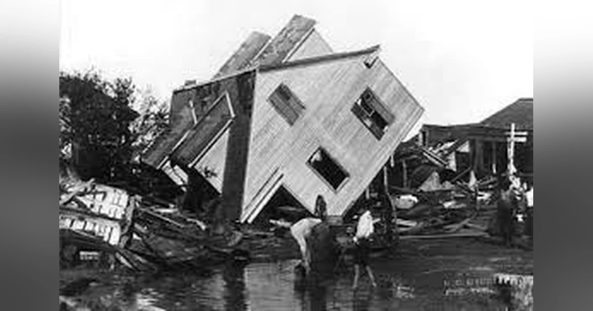 THE 1900 GALVESTON HURRICANE (PT 2)  BEST OF 1001 HEROES #3 OF 447