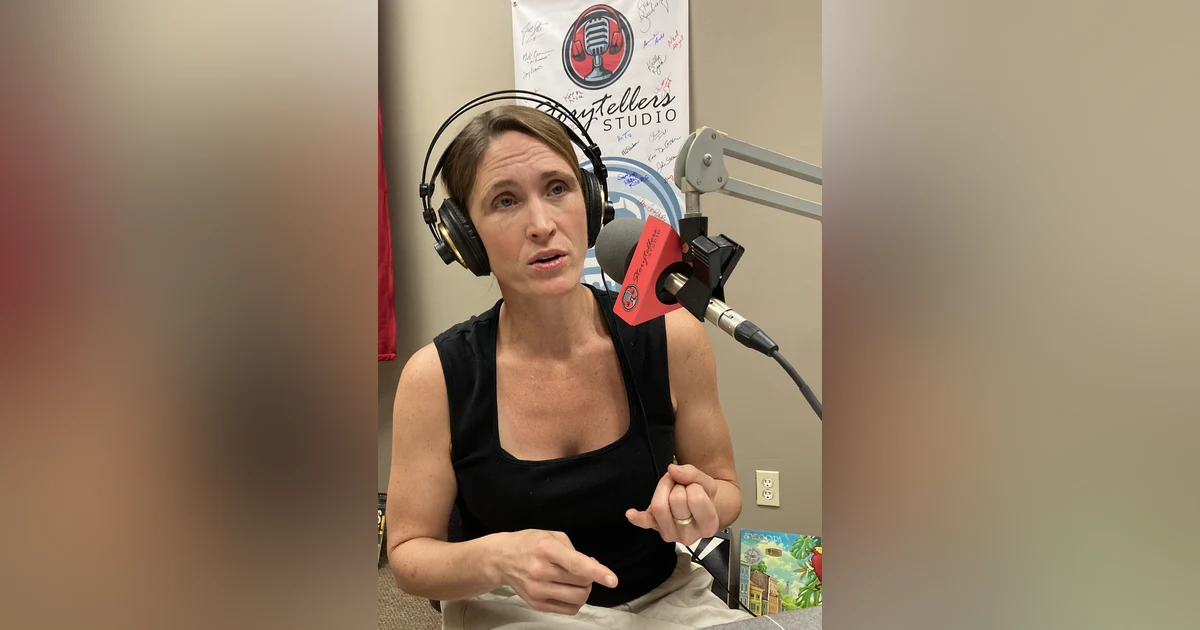 S1 E42 EMILY HURD - Singer/ Songwriter