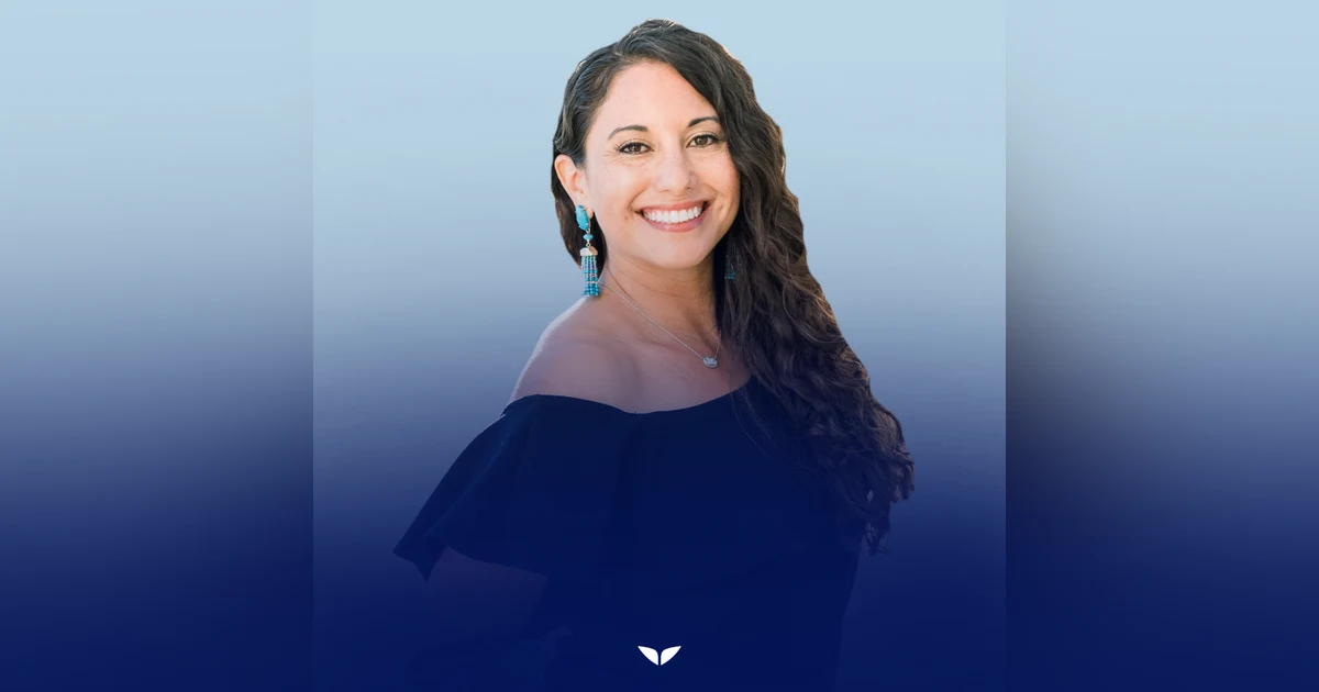 214. Reinventing Yourself After 40: Dr. Mariza Snyder’s Guide to Thriving Through Perimenopause