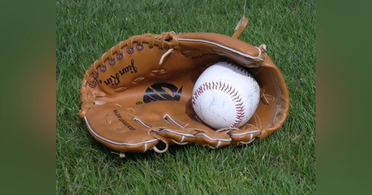 Everyday Buddhism 32 - Buddhism, Baseball, and Life