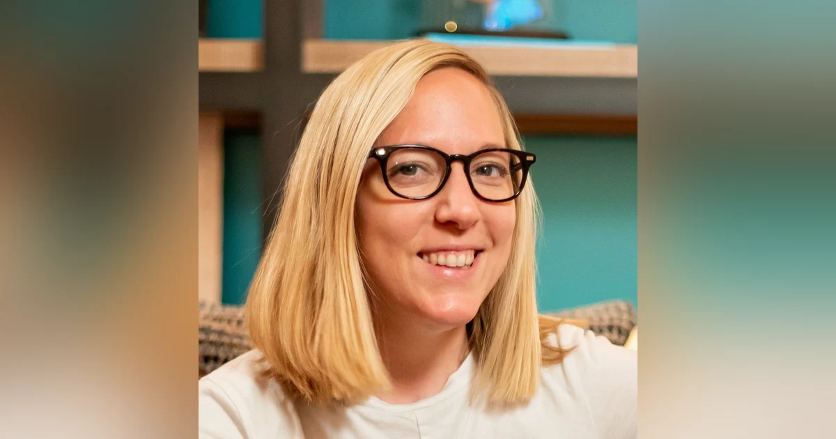 Be A Good Neighbor (Lessons From Opening The Ameswell in Silicon Valley) - Lauren Phelps