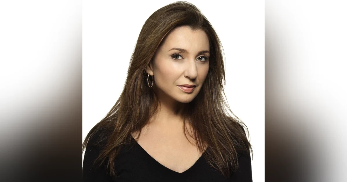 High School Poet:  Donna Murphy Gets Literary