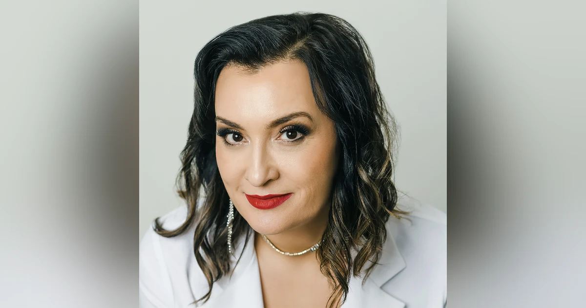 Go Within to Create Without: Elle Ballard on Holistic Abundance and the Power of Inner Authority