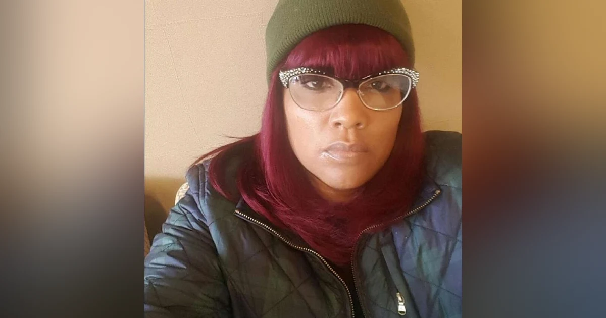 Gabrielle Crichlow from "Hot Topics" podcast interviews Preezy from the LISTEN UP LISTEN IN" podcast on "MENTAL HEALTH"