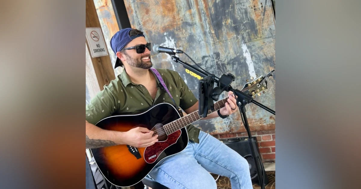 Lance Farlow live from the Digital Bird's Nest