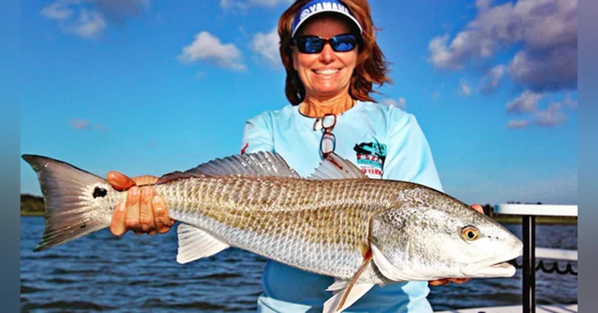 EP. 245 Hot off the Press: The 1ST Angler to Be Inducted Into the Florida Sports Hall of Fame: Leiza Fitzgerald