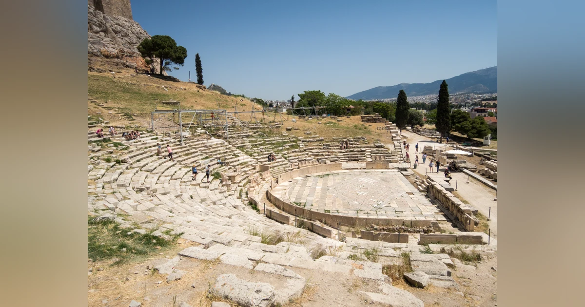 Dionysus and the beginning of Greek Theatre