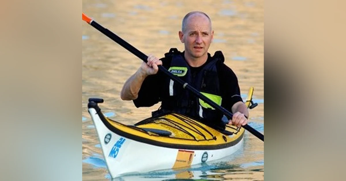 #149 - Sea Kayaking Oman 3165 with Mark Evans