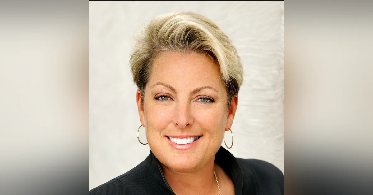 Dina Dwyer-Owens Co Chair of Dwyer Group is comprised of the well known brands of Molly Maids, Mr Rooter, 5 Star Painting and more.