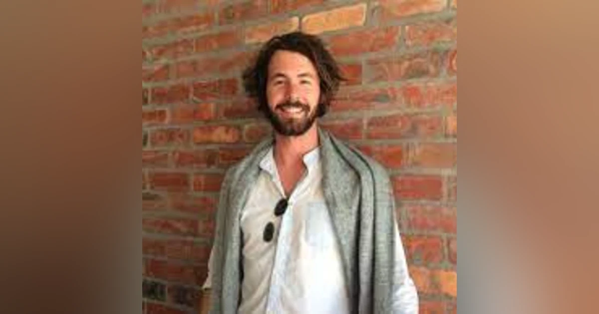 Season 3: Episode 5 - Romain Diaz, Founder of Satgana
