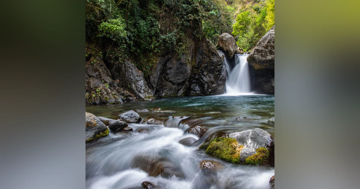 Let the Sounds of a Flowing River Soothe Your Soul for 8 Hours