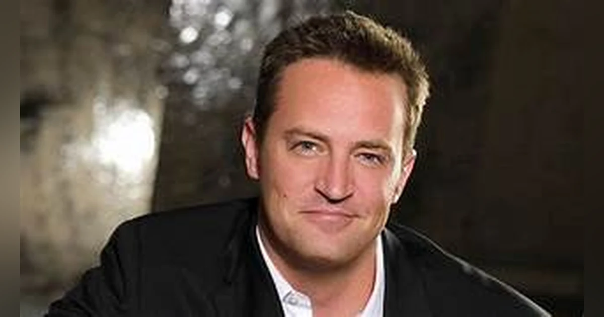 Remembering Matthew Perry with Caitlin Morrison