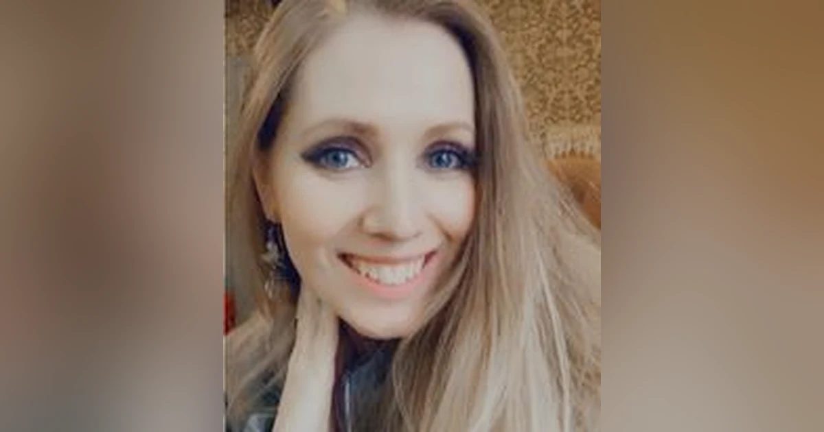 Episode 113 - Psychic Medium, Stephanie Smith