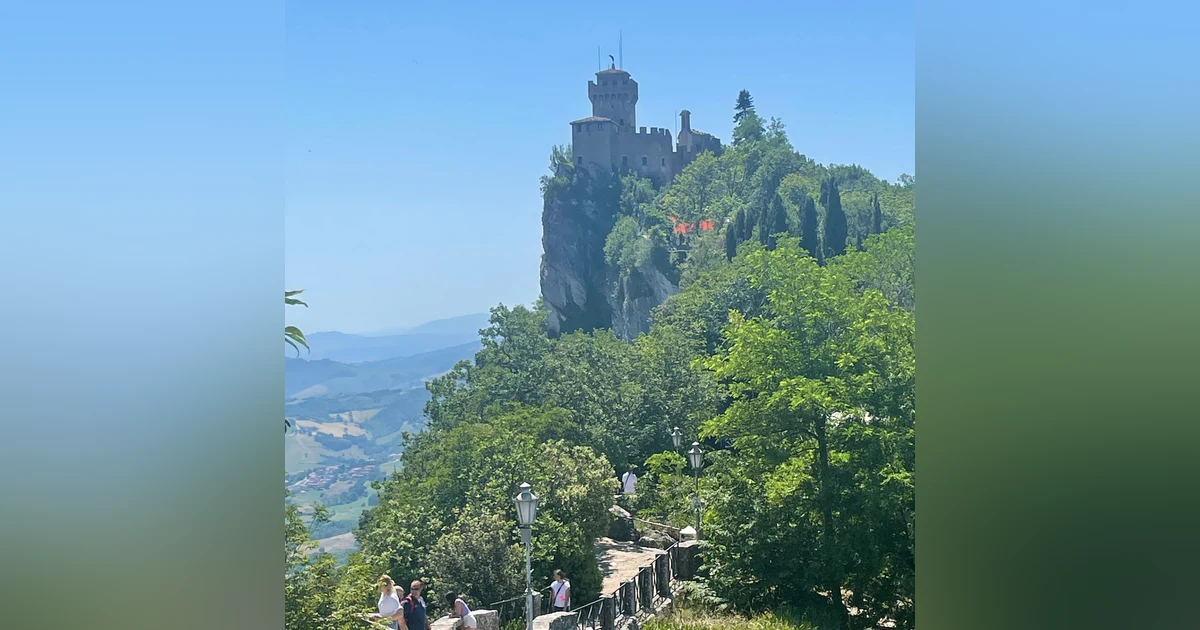 137 - The Republic of San Marino