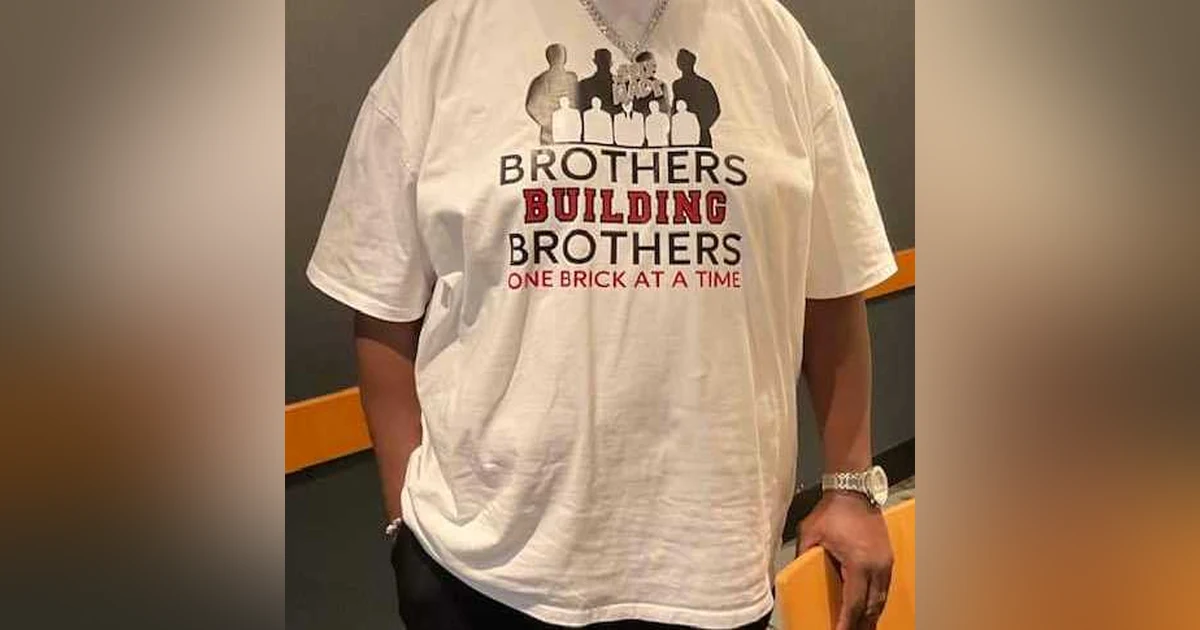 Brothers building Brothers