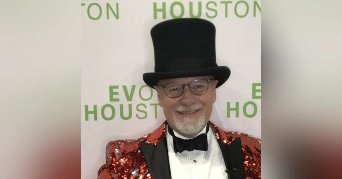 We are talking 'EVs' with Buzz Smith, the EV-angelist and it is This Week In Auto History!