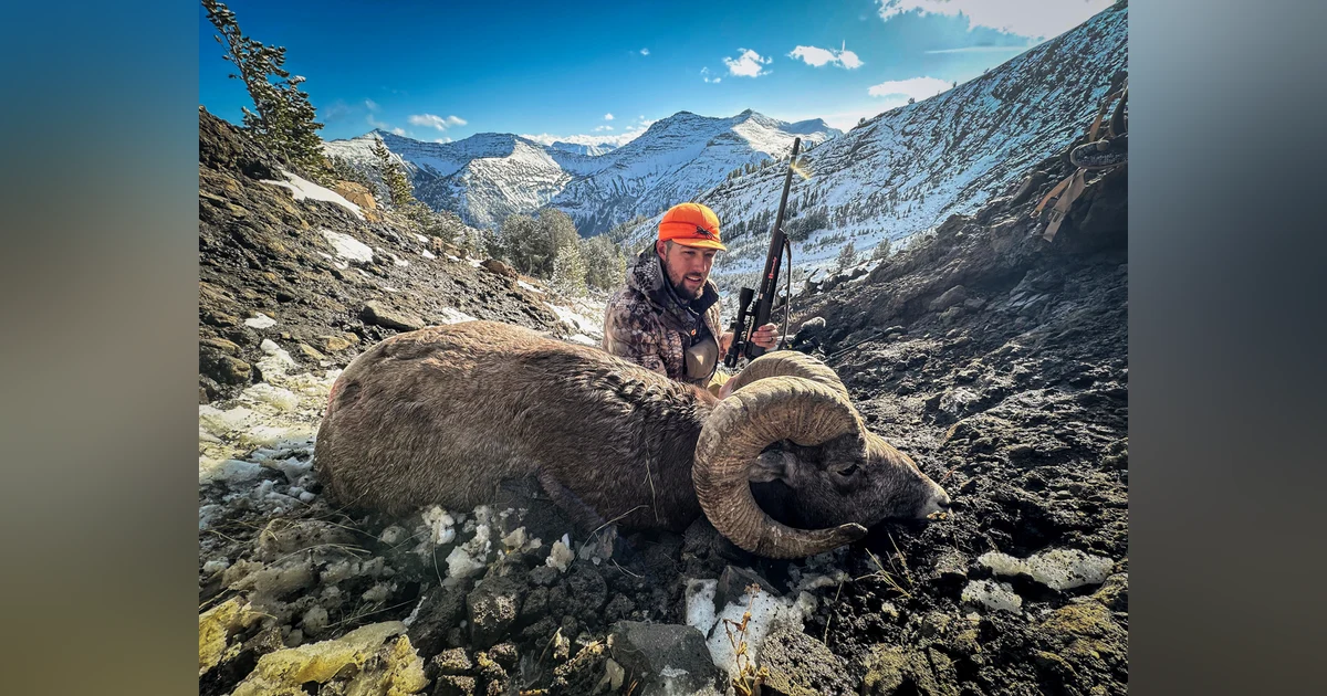 212. When a Hunt Comes Together with Luke Washington