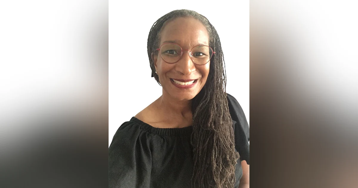 Episode #221: Dr. Michele Schmidt Moore