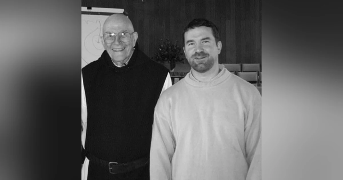 #135 Be Still and Listen - Amos Smith