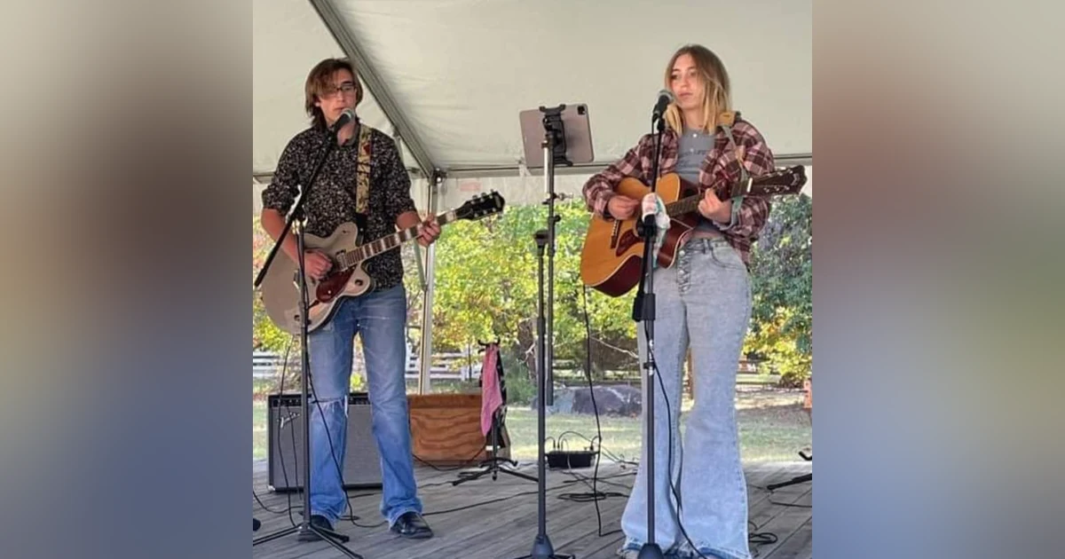 Heidi and Bigs Live from Songbird Studio