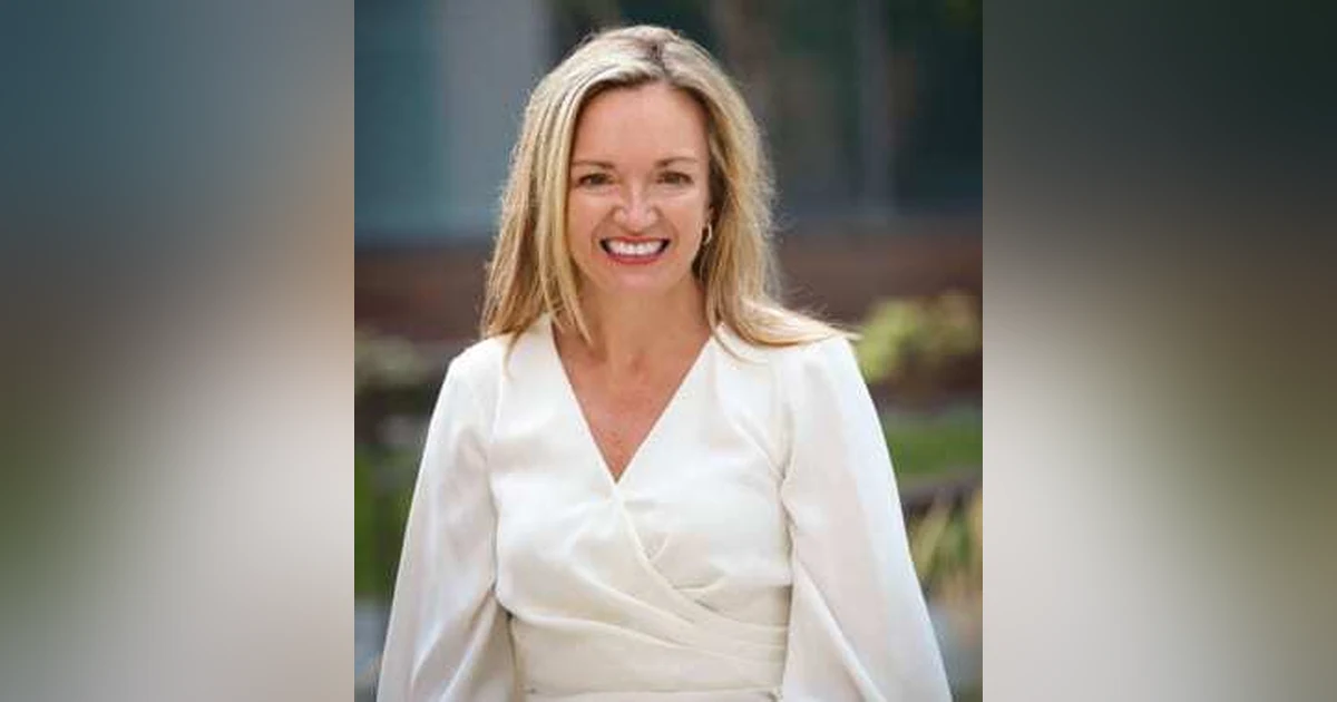 Episode #251: Angela Jerabek